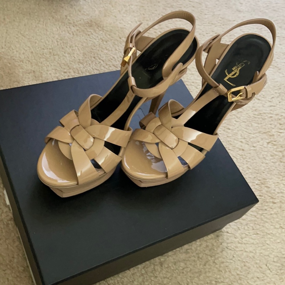 Classic Tribute Sandals